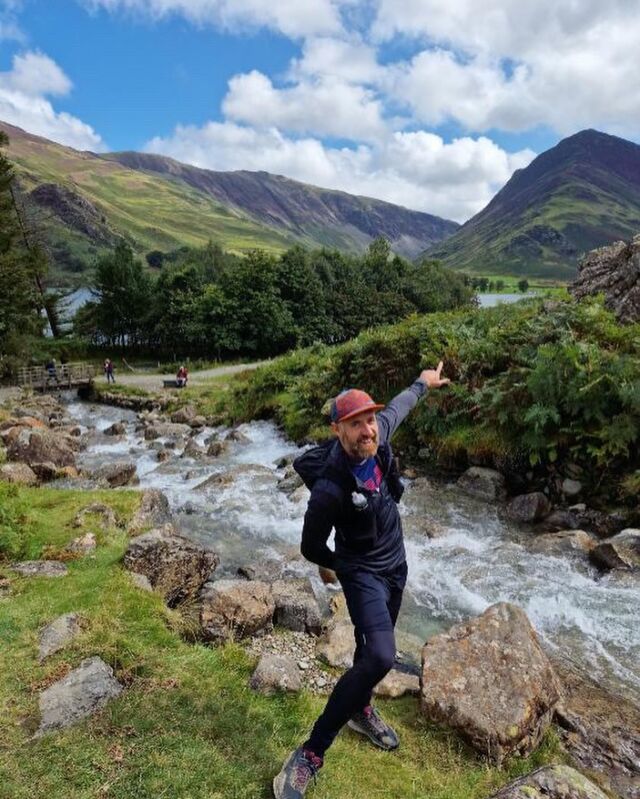 Amazing scenery ⛰️ @leegodrich cheers for the awesome 📸

#ugokuprojects 
#greatoutdoors 
#trailrunners 
#exploremoreoutdoors